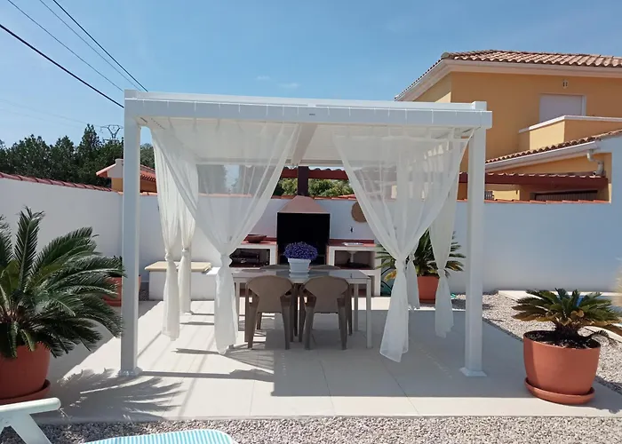 Villa Ana